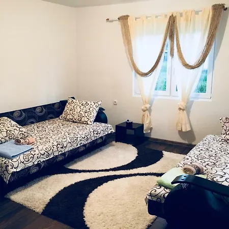 Apartment ,,bato,, *